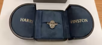 Кольцо Harry Winston коллекции Classic