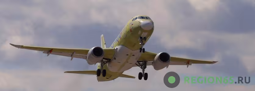 Полностью импортозамещенный третий опытный образец самолета Superjet-100